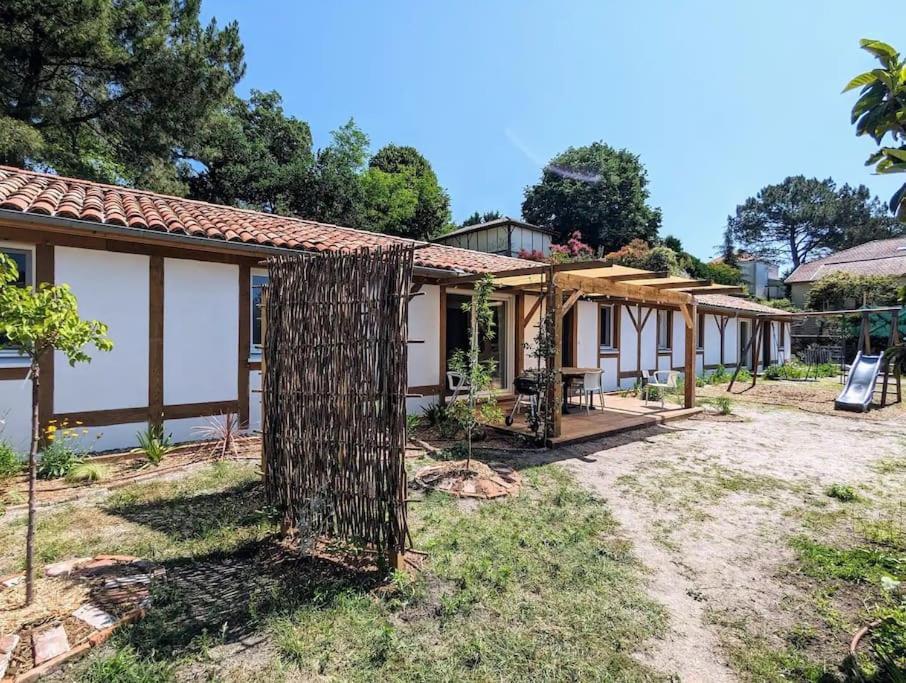 Sejour Paisible En Famille Proche De La Nature - Avec Terrasse Et Aire De Jeu